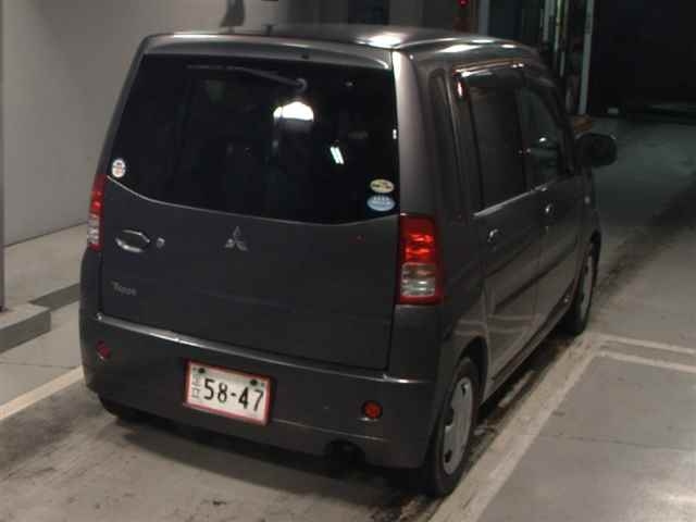 MITSUBISHI TOPPO 2009