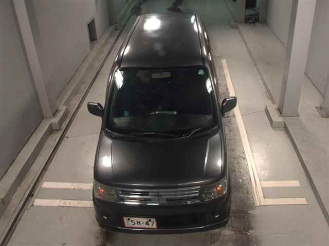 MITSUBISHI TOPPO 2009