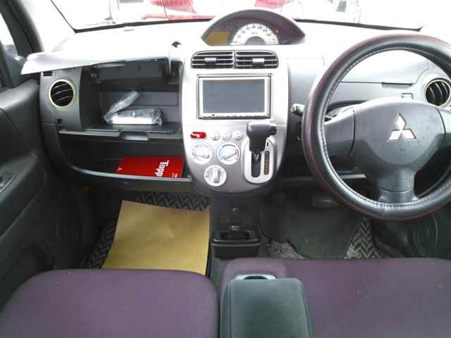 MITSUBISHI TOPPO 2009