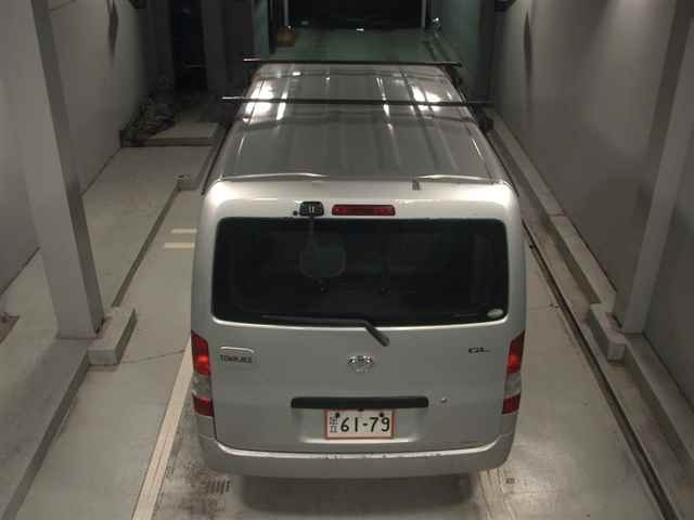 TOYOTA TOWN ACE VAN 2013