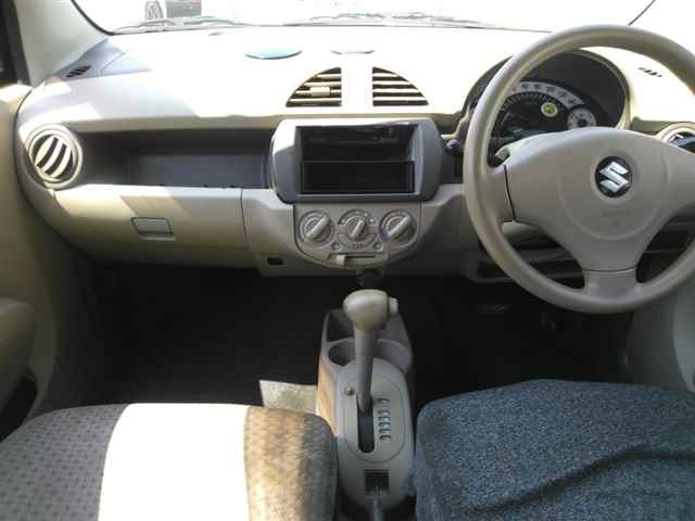 SUZUKI ALTO 2010