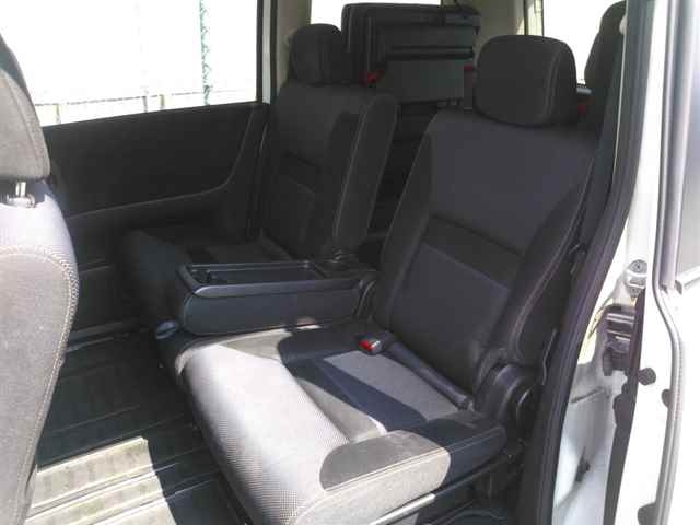 NISSAN SERENA 2008