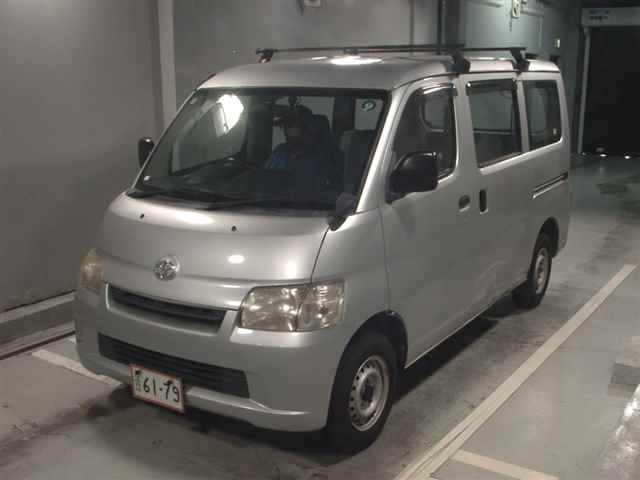 TOYOTA TOWN ACE VAN 2013