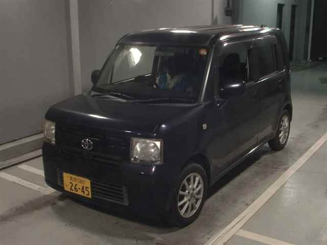 TOYOTA PIXIS SPACE 2014