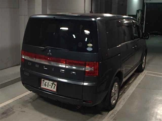 MITSUBISHI DELICA D5 2009