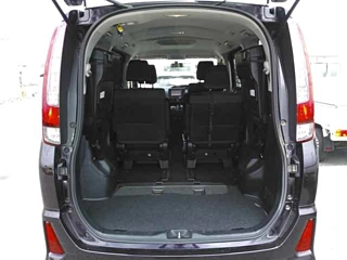 TOYOTA NOAH 2015