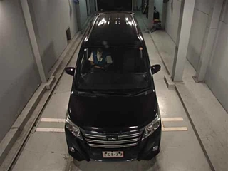 TOYOTA NOAH 2015