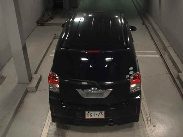 TOYOTA SPADE 2014