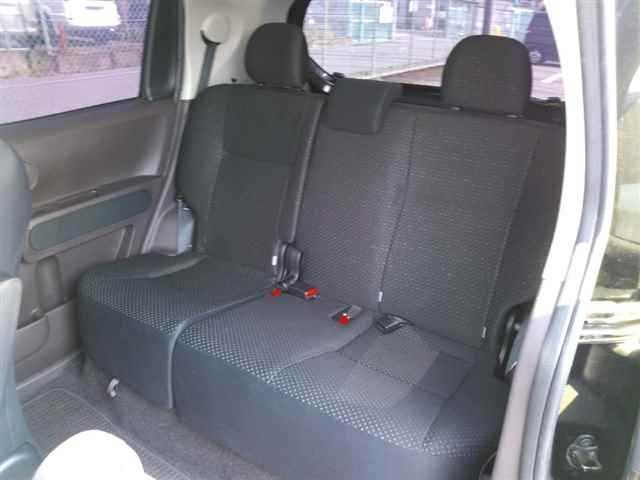 TOYOTA SPADE 2014