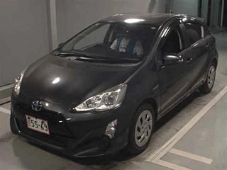 TOYOTA AQUA 2016