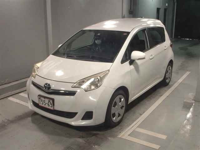 TOYOTA RACTIS 2012
