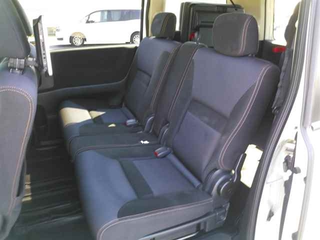NISSAN SERENA 2008