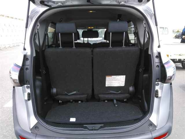 TOYOTA SIENTA 2016