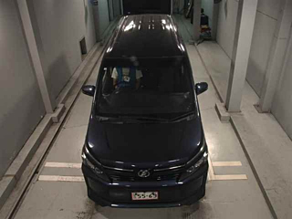 TOYOTA VOXY 2016