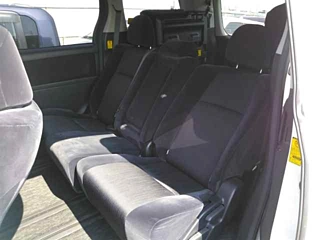 TOYOTA VELLFIRE 2010