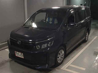 TOYOTA VOXY 2016