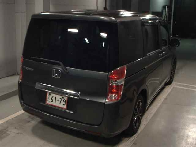 HONDA STEP WAGON 2011