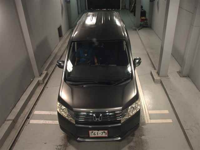 HONDA STEP WAGON 2011