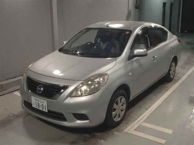 NISSAN LATIO 2013