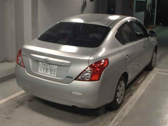 NISSAN LATIO 2013