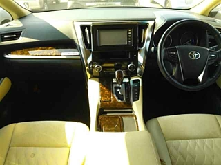 TOYOTA VELLFIRE 2019