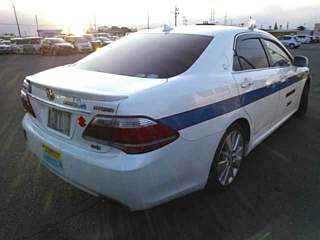 TOYOTA CROWN 2012