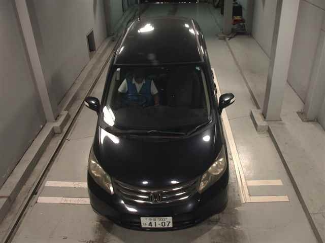 HONDA FREED 2009
