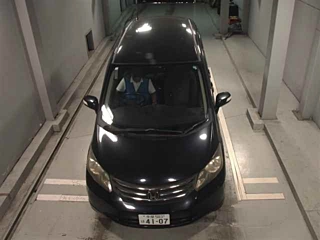 HONDA FREED 2009
