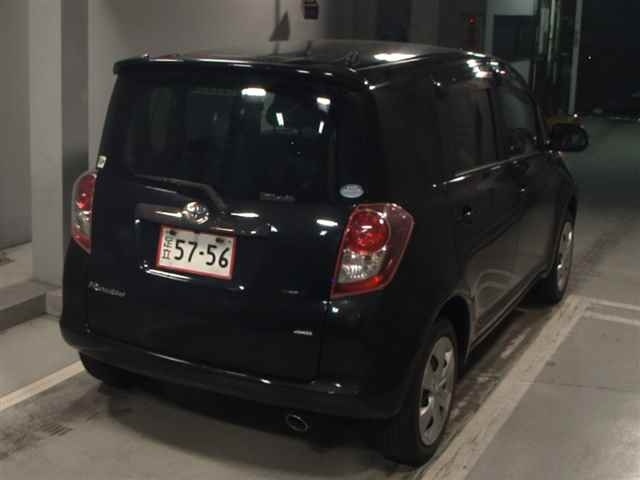 TOYOTA RACTIS 2010