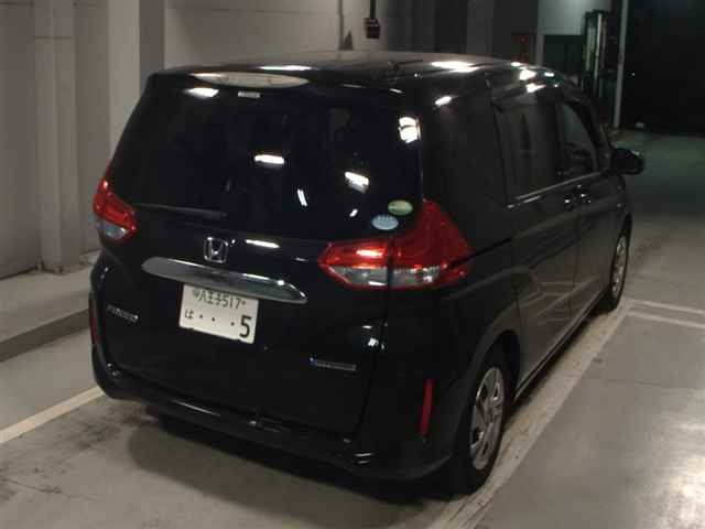 HONDA FREED 2019