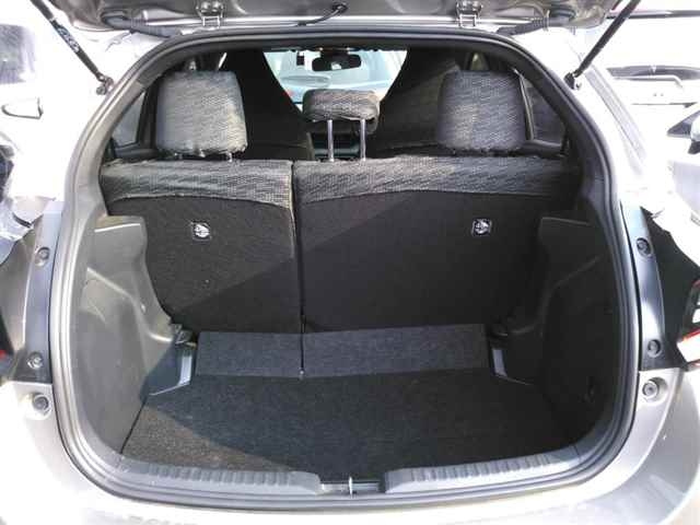 TOYOTA YARIS 2021