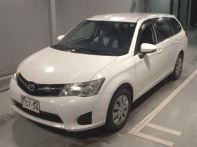 TOYOTA COROLLA FIELDER 2013