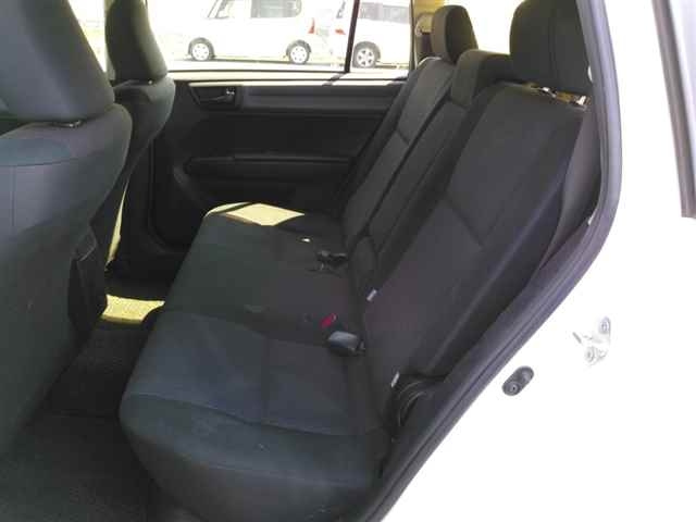 TOYOTA COROLLA FIELDER 2013