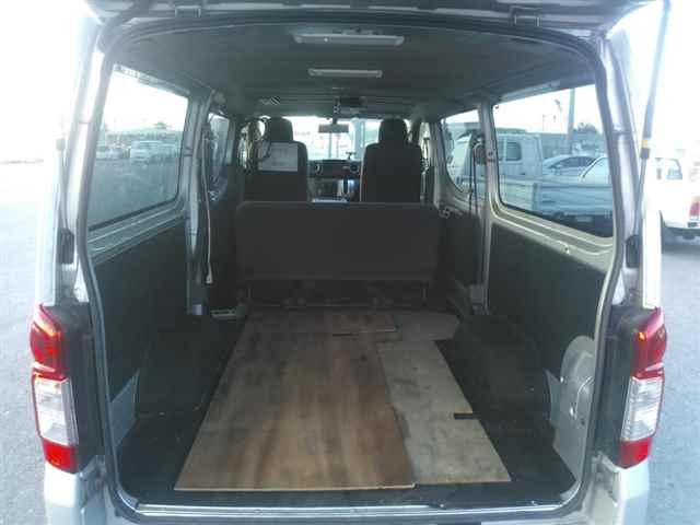 NISSAN CARAVAN VAN 2016