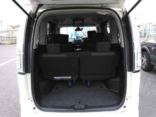 NISSAN SERENA 2015