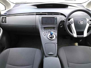 TOYOTA PRIUS 2010