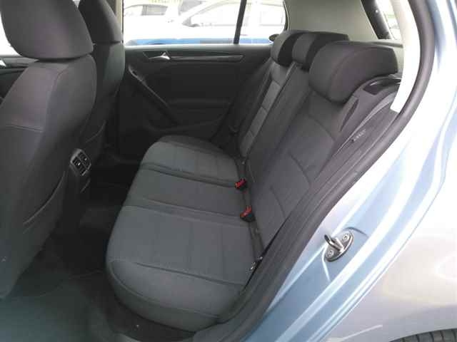 VOLKSWAGEN GOLF 2010