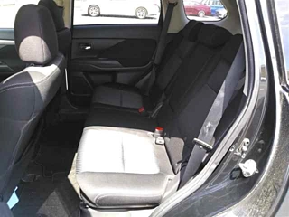 MITSUBISHI OUTLANDER 2017
