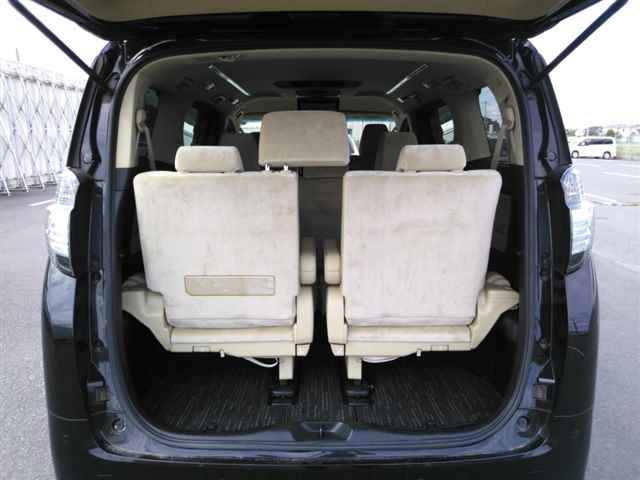 TOYOTA VELLFIRE 2015