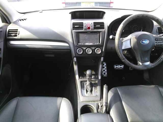 SUBARU FORESTER 2014