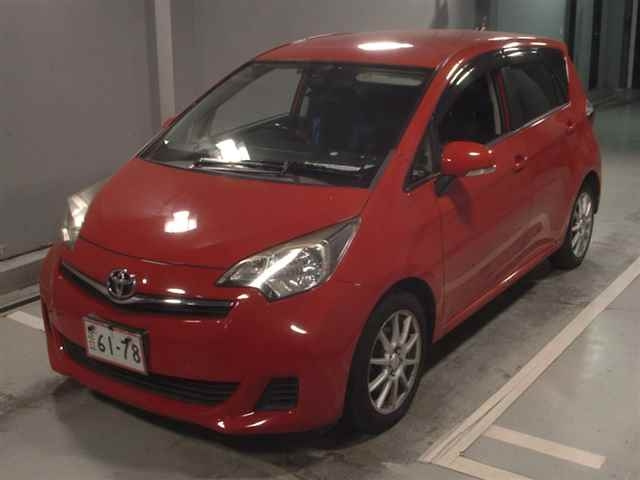 TOYOTA RACTIS 2012