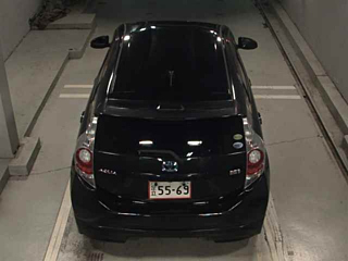 TOYOTA AQUA 2012