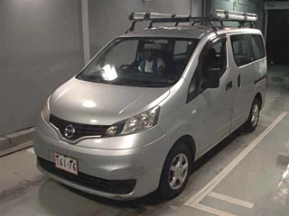 NISSAN NV200 2015