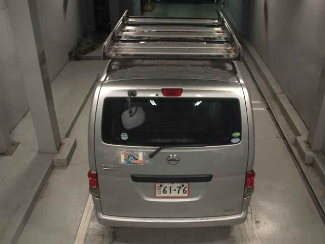 NISSAN NV200 2015