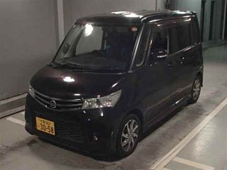 NISSAN ROOX 2013