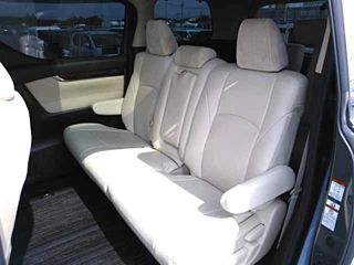 TOYOTA VELLFIRE 2016