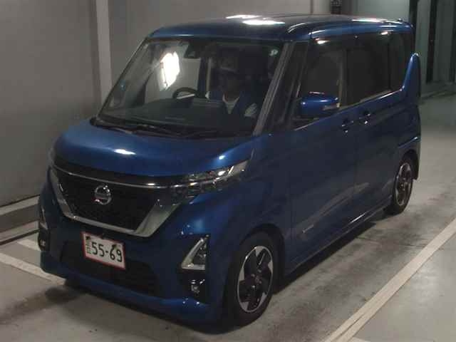 NISSAN ROOX 2020