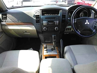 MITSUBISHI PAJERO 2008
