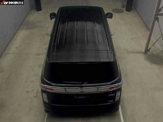 NISSAN ELGRAND 2013