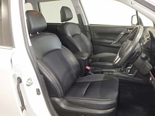 SUBARU FORESTER 2017